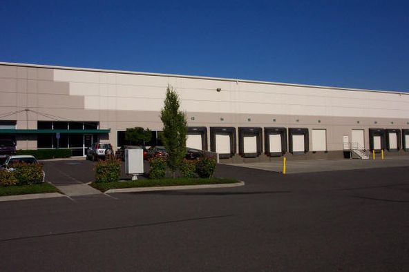 Prologis Park Jennifer Building 1: 13009 SE Jennifer St, Clackamas, OR 97015